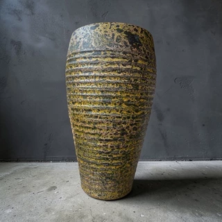 Flowerpotกระถางดินเผาทรงกรวยลายคอตาลสูง สีวินเทจ เก่า ๆ ขนาด 33 x 55 cm. ใช้เป็นกระถางต้นไม้หรือใช้เสียบร่มได้