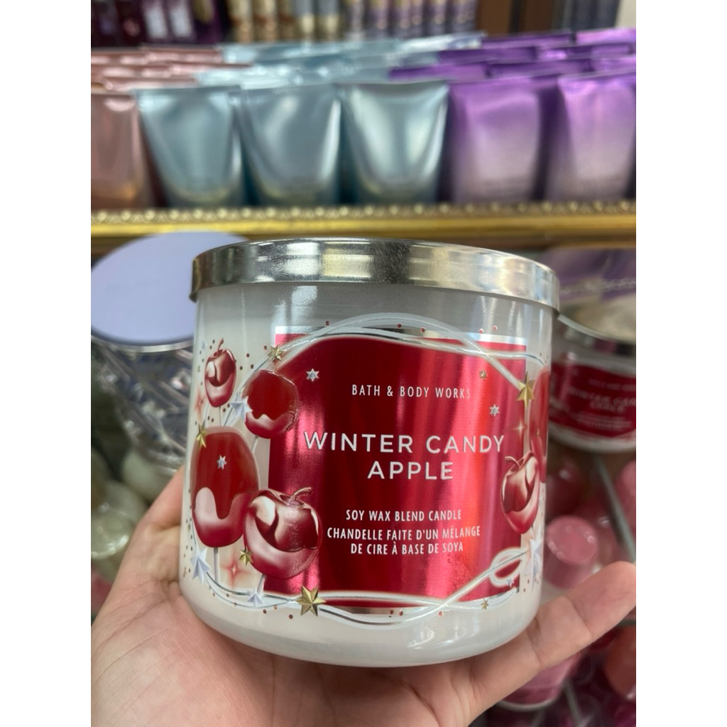 Bath & Body Works 3-Wick Scented Candle in WINTER CANDY APPLE Candle 411g. เทียนหอม