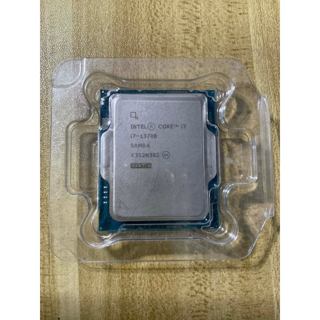 🔥Intel Core i7-13700 (Non-F) ตัวแรง ครบ จบในตัวเดียว!  ราคาประหยัด มือสอง ใช้งานปกติ สินค้ามีแต่ตัวc