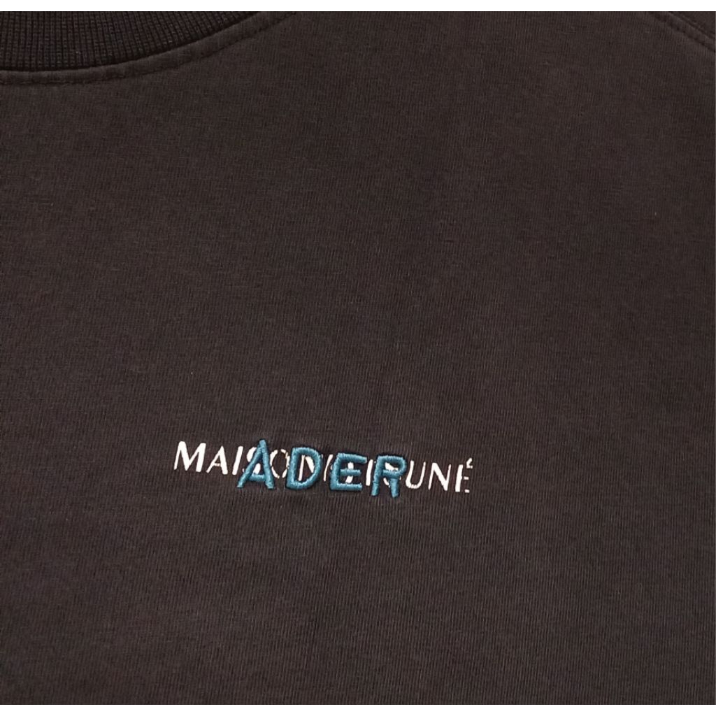 เสื้องานคอลแลป maison kitsuneกับ Ader