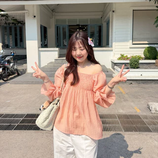 Pudding top🍮Chakiya.store❣️เสื้อคอเหลี่ยมสม็อคยางยืดช่วงอก แขนยาว