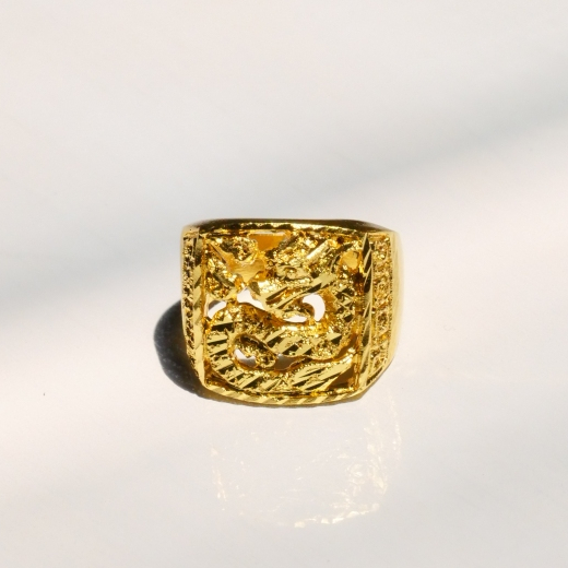 APPLE GOLD SHOP  รหัส RN-09  (แหวนลายมังกร ทองเคลือบแก้ว ) ทองหนัก 1 บาท