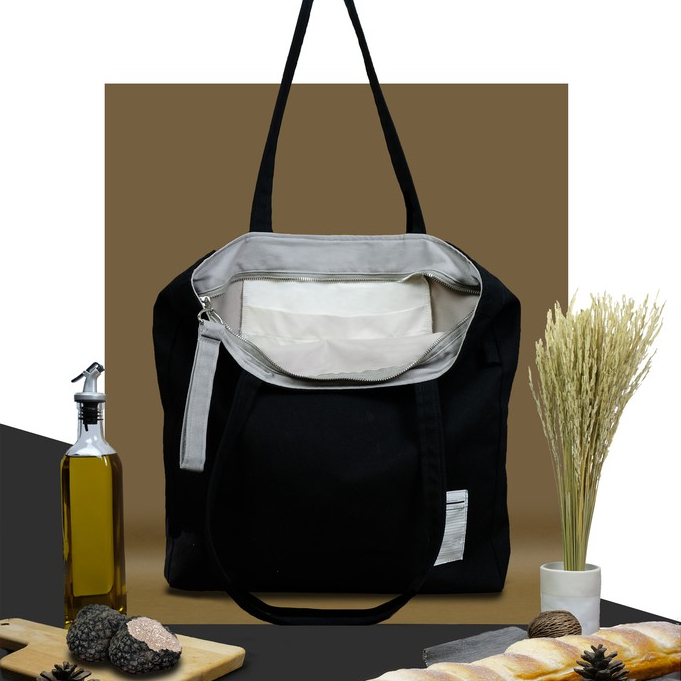 TRUFFLE TOTE BAG กระเป๋าผ้าแคนวาส (มีซิป YKK) กระเป๋าใส่โน๊ตบุ๊ค 13-15 นิ้ว สะพายไปเรียน/ทำงาน ดีไซน์ Minimal แข็งแรง