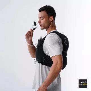 NEVO RHINO CLASSIC 5L VEST เป้น้ำแบบ Unisex ขนาด 5 ลิตร มาพร้อมขวดนิ่ม 500 ml. มีช่องเก็บของหลายช่อง