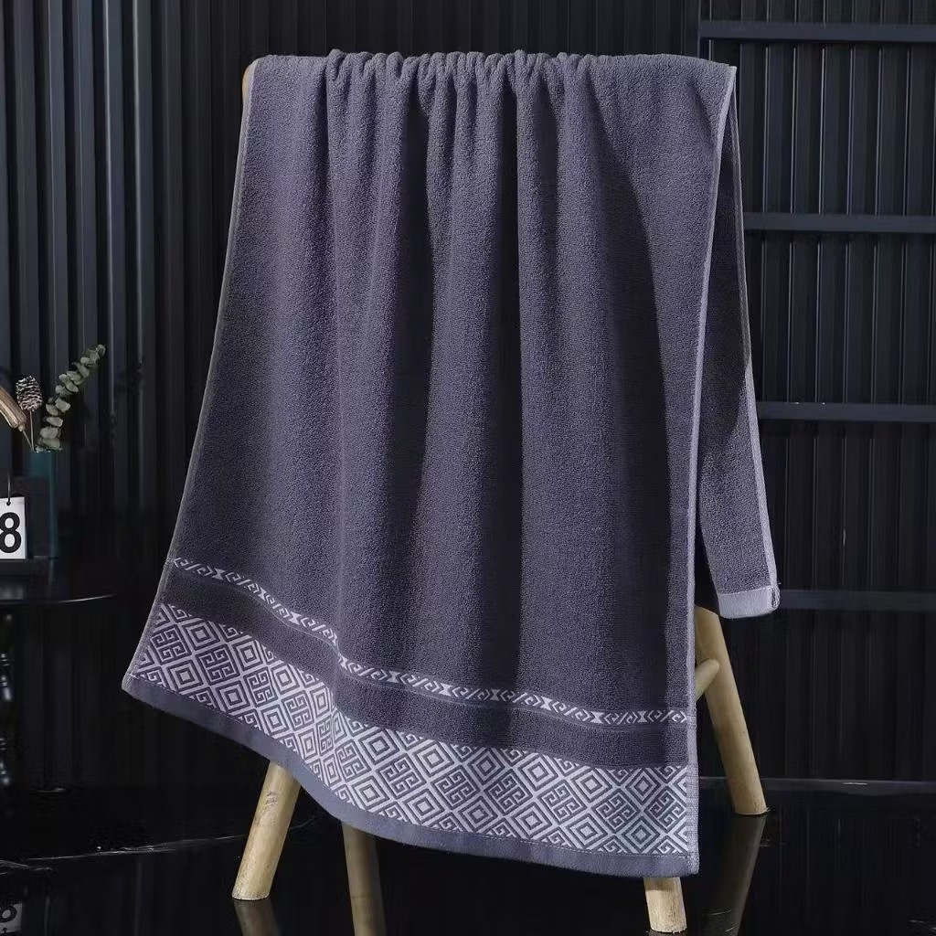 ผ้าขนหนู โรงแรม เนื้อคอตตอน ผืนใหญ่  เนื้อดี ขนาด70cm×140 cm มี 4 สี