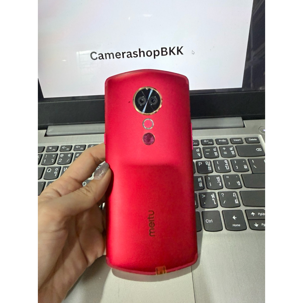 มือถือไลฟ์สดหน้าเนียน Meitu T9 มือสอง สภาพสวย