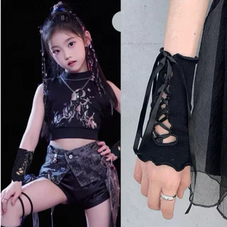 🔥 มีส่งด่วน เฉพาะกรุงเทพและปริมณฑล ถุงมือเต้น y2k มี 2 สี ใส่ได้ทั้งเด็กและผู้ใหญ่