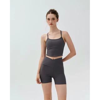 Harmoniq Flow : Crop Top ครอปท็อปมินิมอล ที่ใส่ได้ทั้งออกกำลังกายและวันชิลล์ เนื้อผ้าร่องนุ่มเก็บทรงสวย มีฟองน้ำในตัว