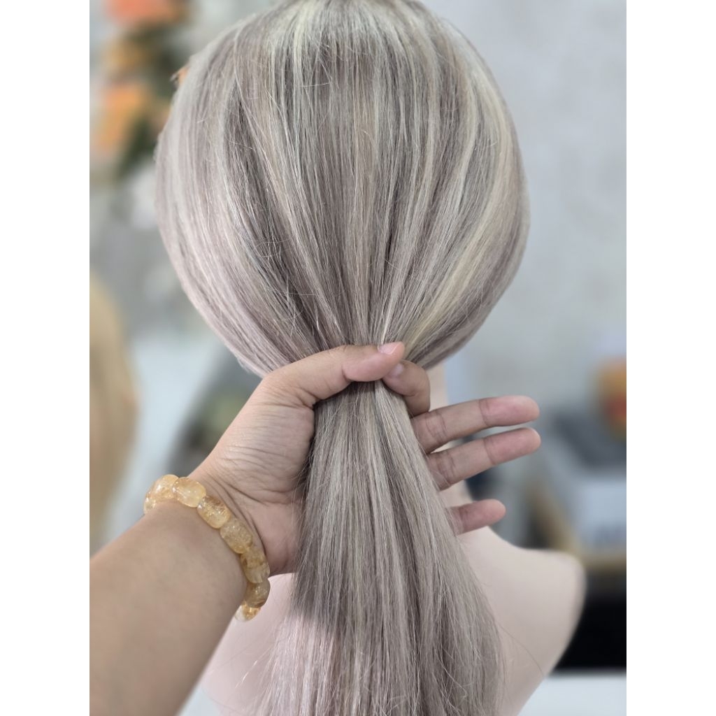 วิกผมแท้100% งานทำสีไฮไลท์ ย้อมสีใหม่ได้ ผมตรง ดัดลอน ผมยาวมาก28-30นิ้ว