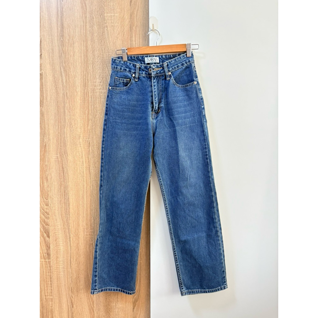 saran jeans กางเกงยีนส์ ทรงสาย ใส่สบาย ❌มีตำหนิ #J403