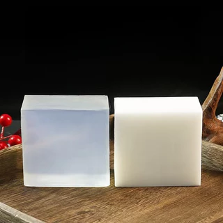 เบสสบู่กลีเซอรีน แบบใส Transparent glycerine soap base ขนาด 1 kg ไม่มีสารSLS โยนต่อผิว ฟองเยอะ ให้ความชุ่มชื่นกับผิว