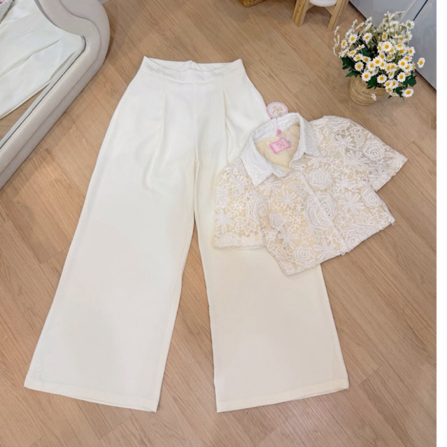 ลม17 - บ - **สีครีมอ่อน** ชุดเช็ท 2 ชิ้น เสื้อลูกไม้คอปก+กางเกงขาวยาว