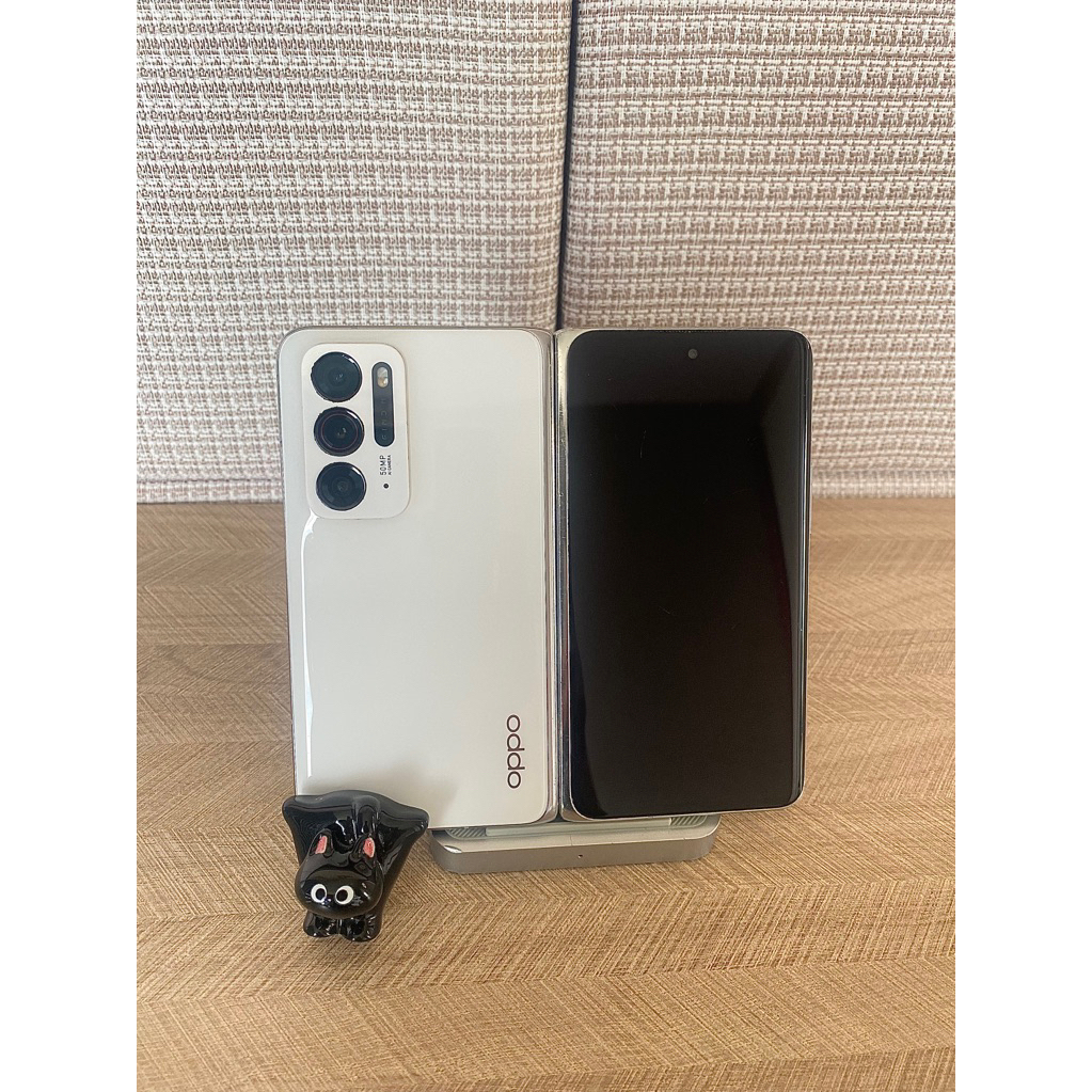 Oppo Find N ~ 8/256GB ~ Snapdragon 888 ~ Sony IMX766 1/1.56 " ~ AMOLED 120Hz ~ Original flagship pho