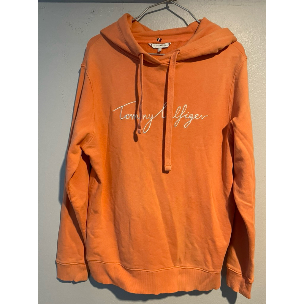 เสื้อฮู้ด Tommy Hilfiger มือสอง