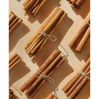 อบเชยแท่งสั้นแม่ปุ้ย (Cinnamon) 🌿✨ หอมเข้มแบบธรรมชาติ คัดแท่งคุณภาพ กลิ่นชัด อบอุ่น ใช้ง่าย เหมาะทั้งครัวไทยและสากล