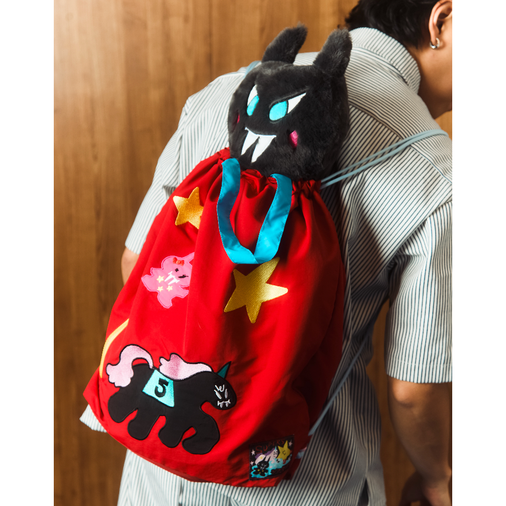 Super.5 x Y33Y33 - PARMA HAM >_0 Bag กระเป๋าเป้รูด (สี Bloody)