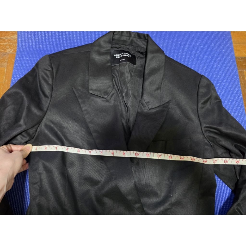 Blazer สีดำ brand Greyhound