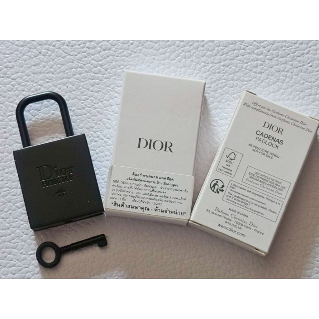 แม่กุญแจพร้อมลูกกุญแจ Dior Homme Cadenas Padlock แท้💯