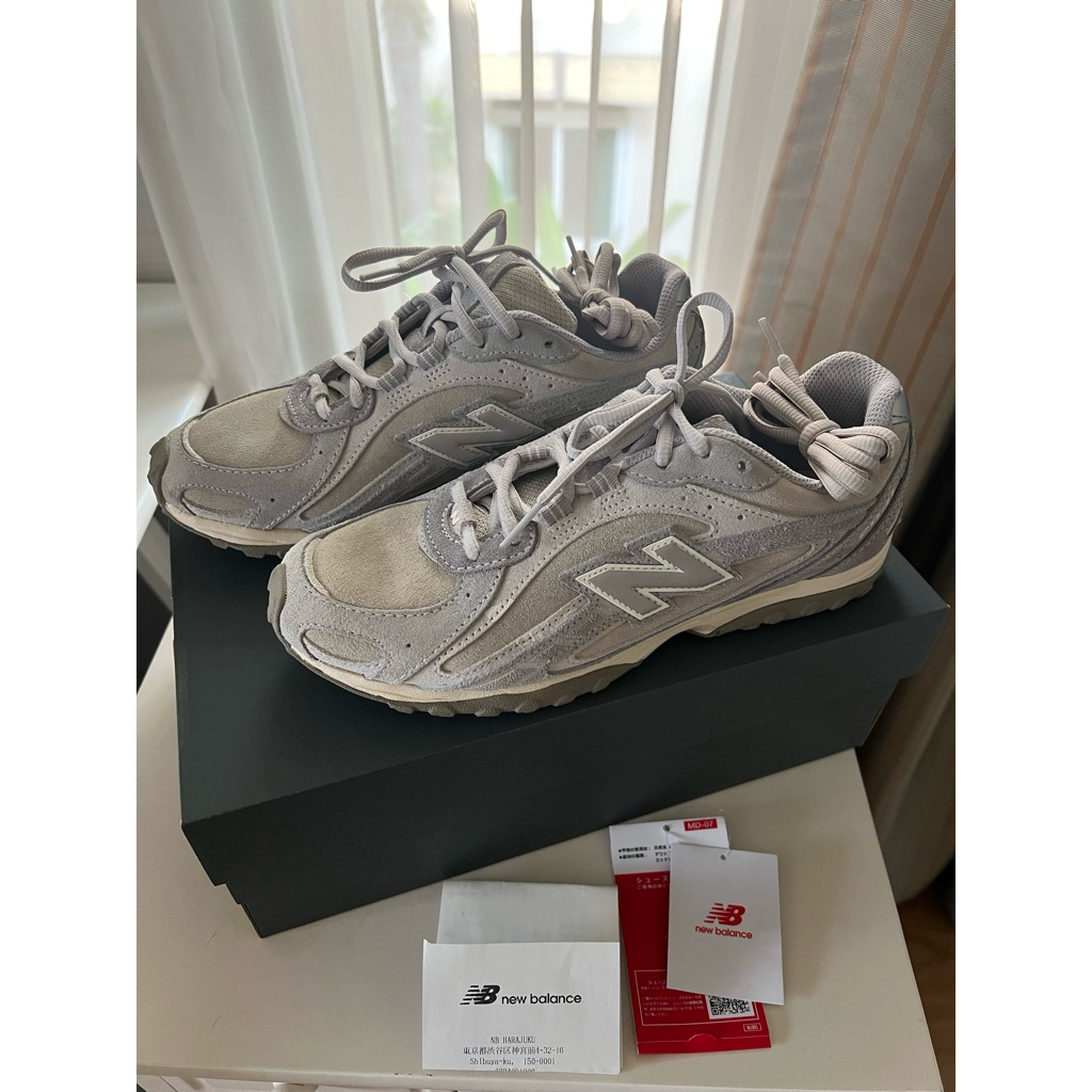 (ส่งต่อ) รองเท้าผ้าใบ New Balance 204L ไซส์ 38.5