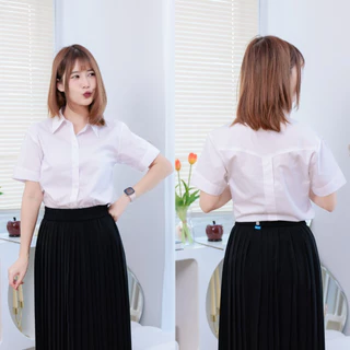 เสื้อนักศึกษาหญิงเข้ารูปถูกระเบียบ•หลังสามเหลี่ยม•หลังว่าง•หลังมีสาบ(SZ.32-56)“สีขาวนวล|สีขาวสว่าง|สีขาวโอโม่”