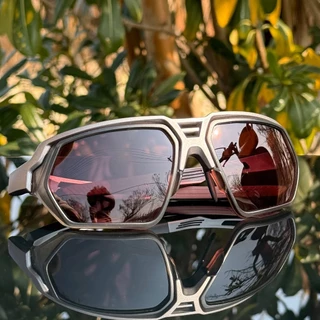 แว่นตากันแดดกีฬา ร้านไทยส่งเร็ว แว่นตากันแดดสปอร์ต ทรงโค้ง เลนส์ Polarized กัน UV400