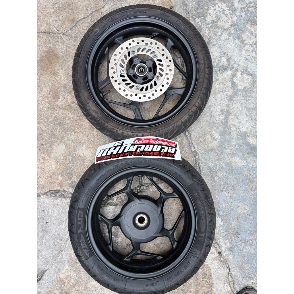 ล้อเดิมติดรถPCX160 พร้อมยางเดิมติดรถ *มือสอง