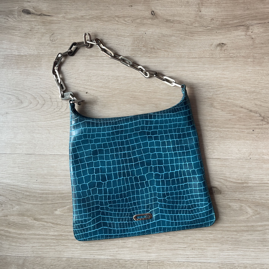 Guess - vintage shoulder bag มือสอง