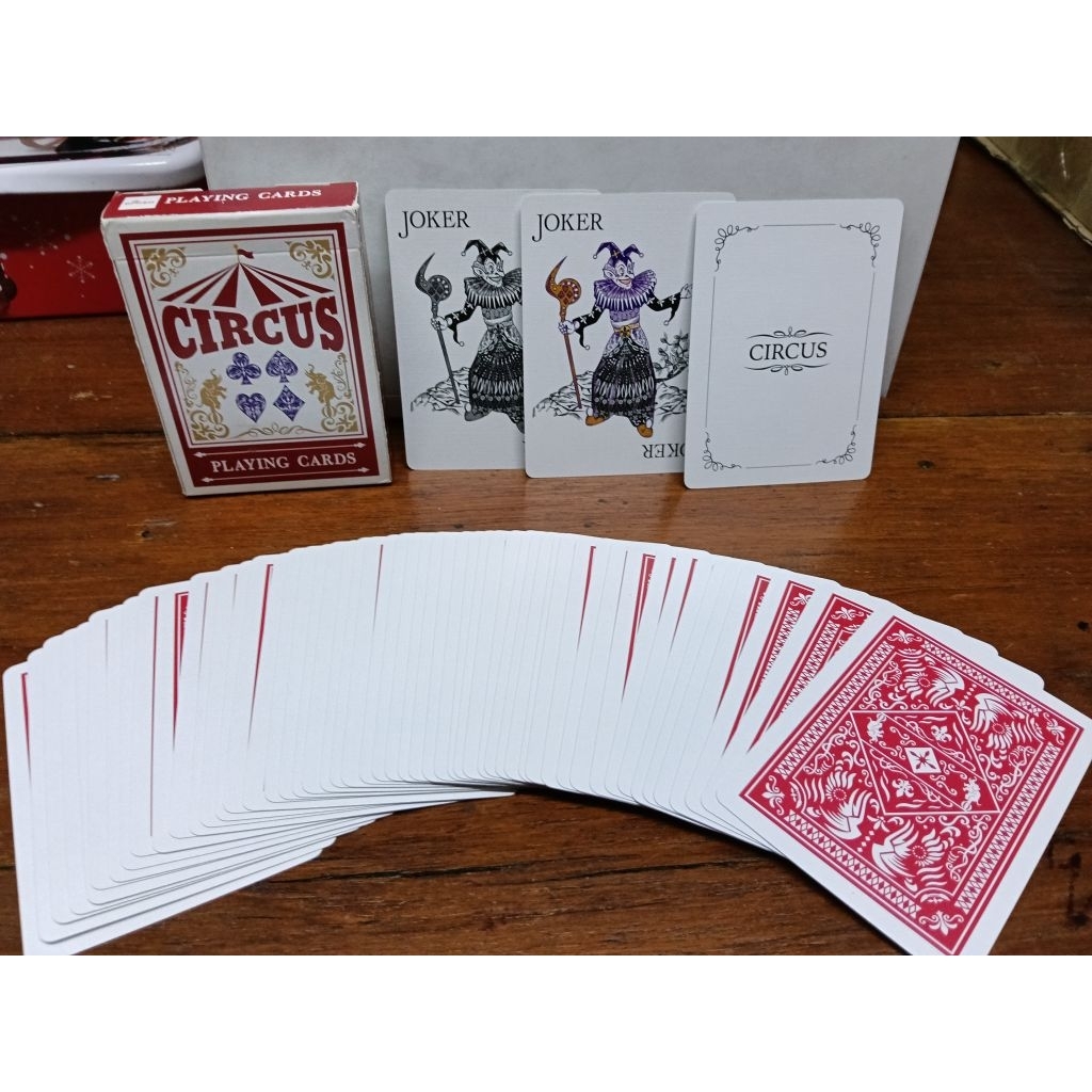 การ์ดไพ่(ครบ 54 ใบ) CIRCUS PLAYING CARDS สภาพดี สินค้ามือสองโกดังญี่ปุ่น ราคาเพียง 189 บาท