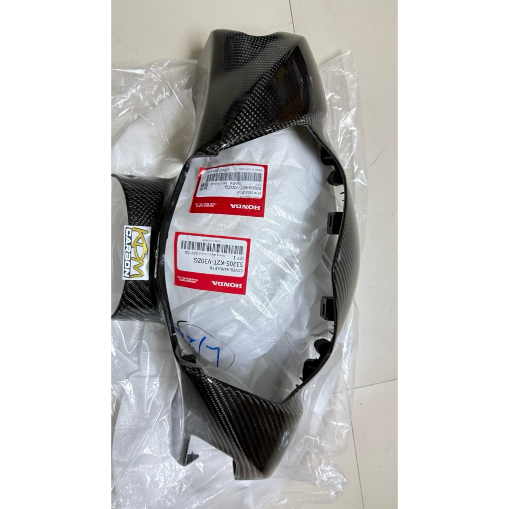 ครอบไฟหน้าlead125ปี2025-26 งานหุ้มคาร์บอนแท้ลาย2 ชิ้นงานแท้0 สวยๆ