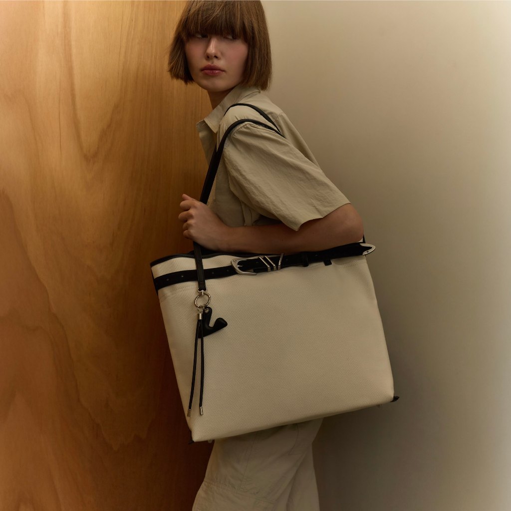 Porcelain V Define Carryall Tote