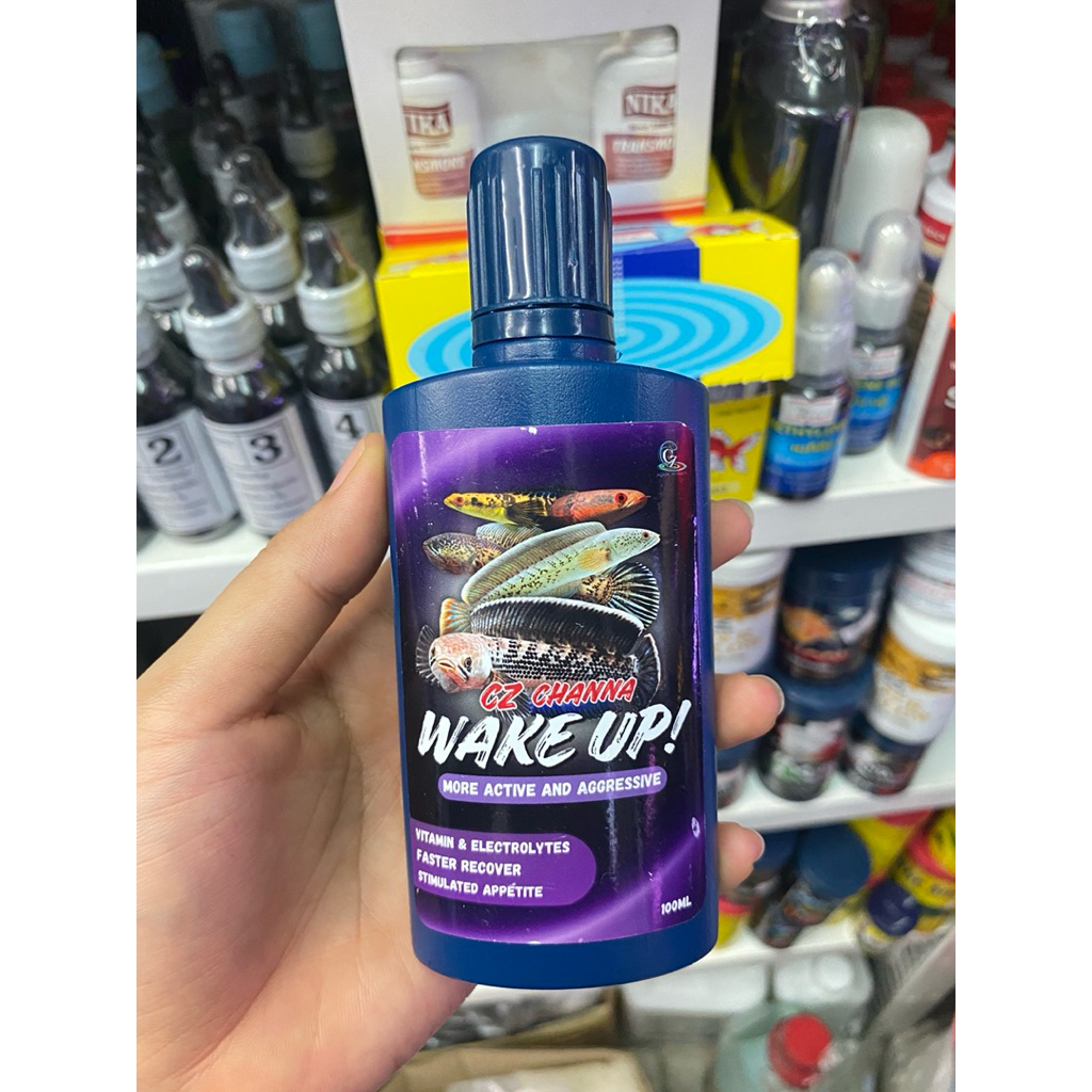 Cz Wake up วิตามิน แร่ธาตุและอิเล็ดโทรไลต์ (ปลาช่อน)100ml