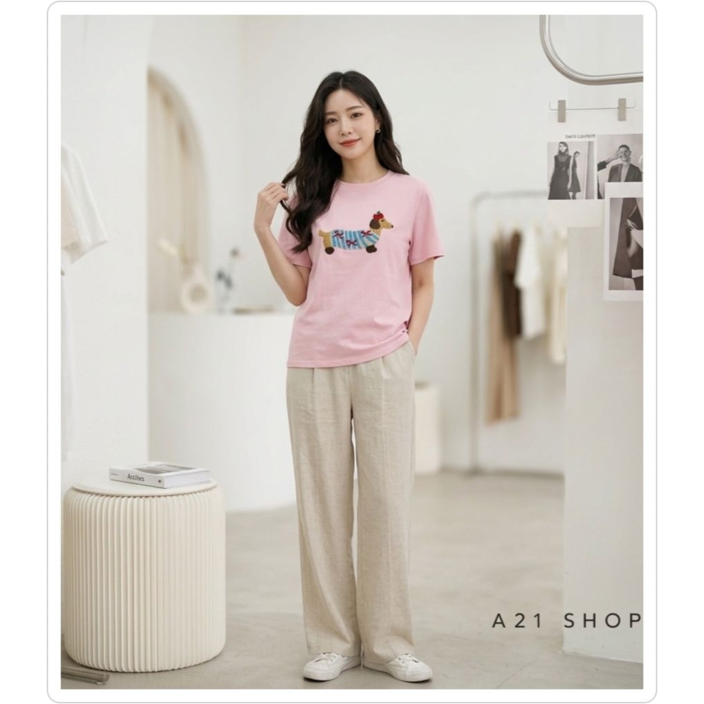 เสื้อยืดแขนสั้นงานปักน้องหมาสุดคิวท์🐶 ตัวผ้าเป็น Cotton เนื้อนุ่มมมม ใส่สบาย