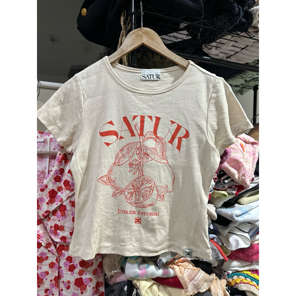 Satur freesize เสื้อยืด