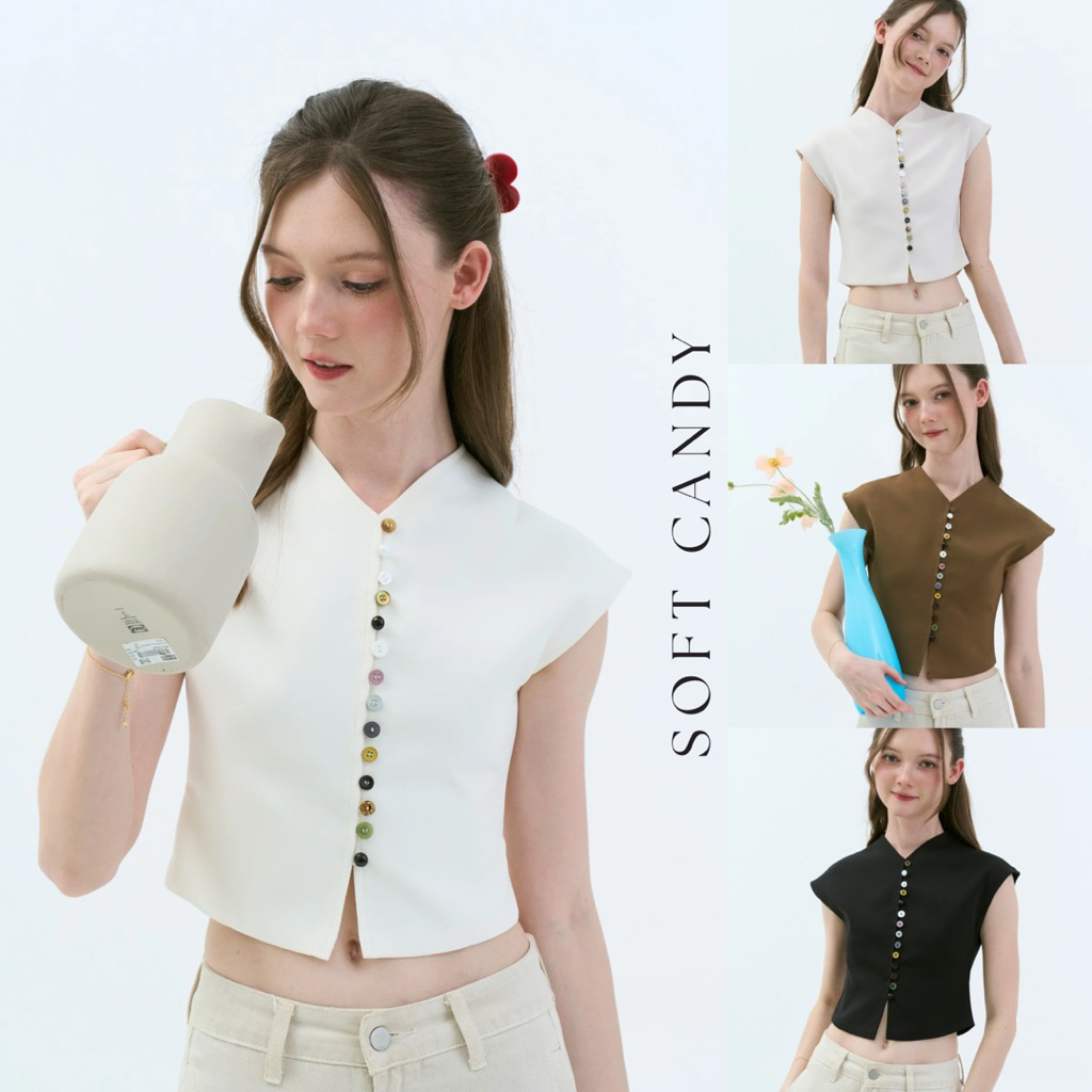 SOFT CANDY (เฉพาะเสื้อ) เสื้อแขนล้ำคอวีทรงคลีนแต่งกระดุมเรียงสีไล่โทน เพิ่มความมีลูกเล่น ทรงสวยเก็บทรงเป๊ะ