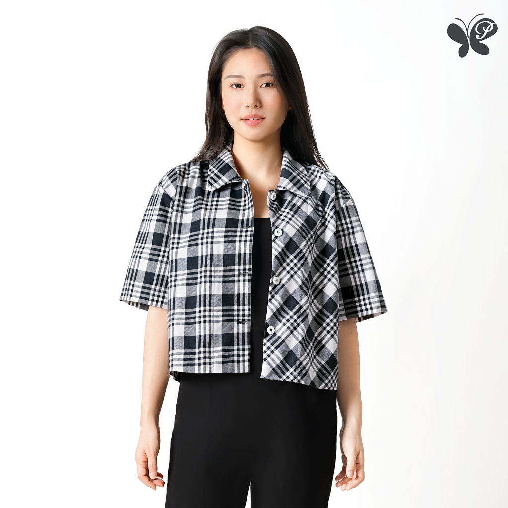 เสื้อเชิ้ตผู้หญิง [Papillon] Women Oversized Cropped Shirt - Modern Thai Plaid ทรงโอเวอร์ไซส์ ตัวสั้น ทอลายผ้าขาวม้าไทย