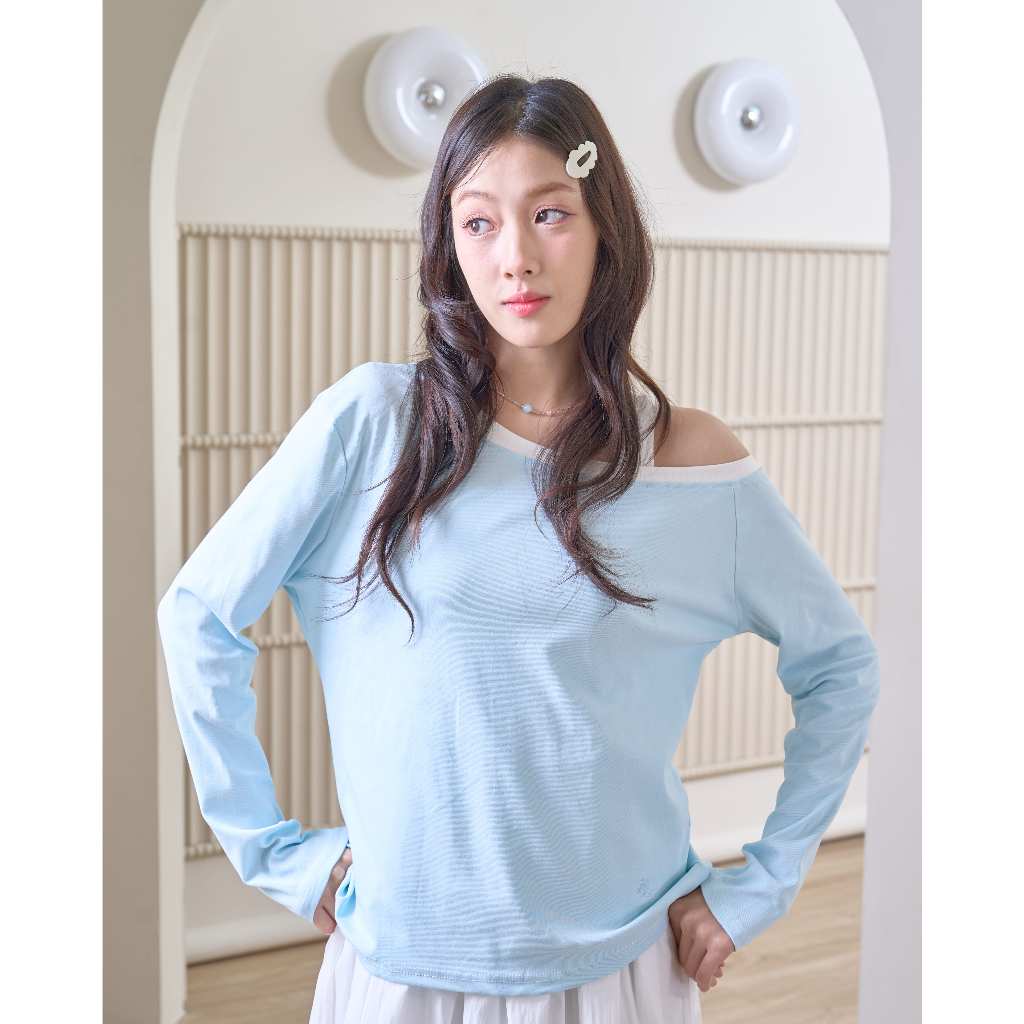 Pradap_brand:Lovely Day Top เสื้อเปิดไหล่แขนยาว ผ้านุ่ม ใส่สบาย ลุคละมุน