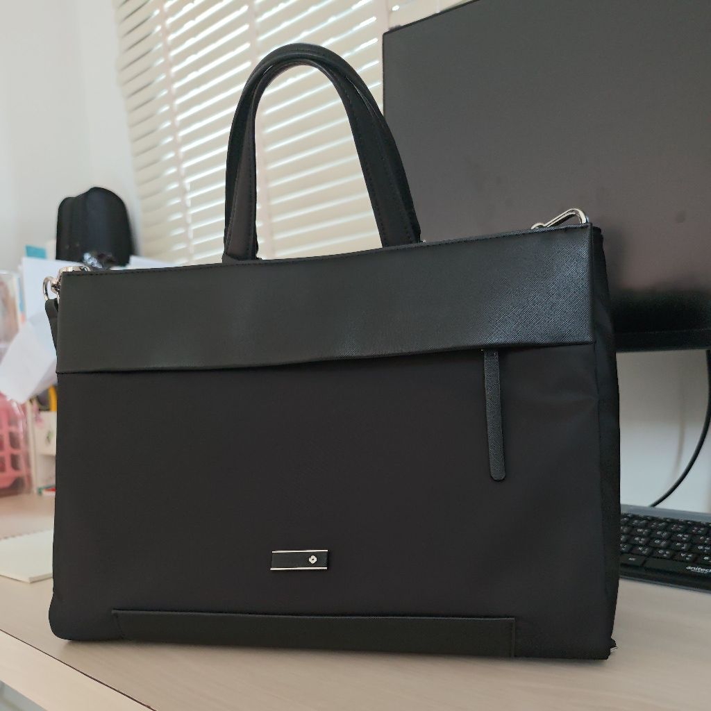กระเป๋า Samsonite มือสอง