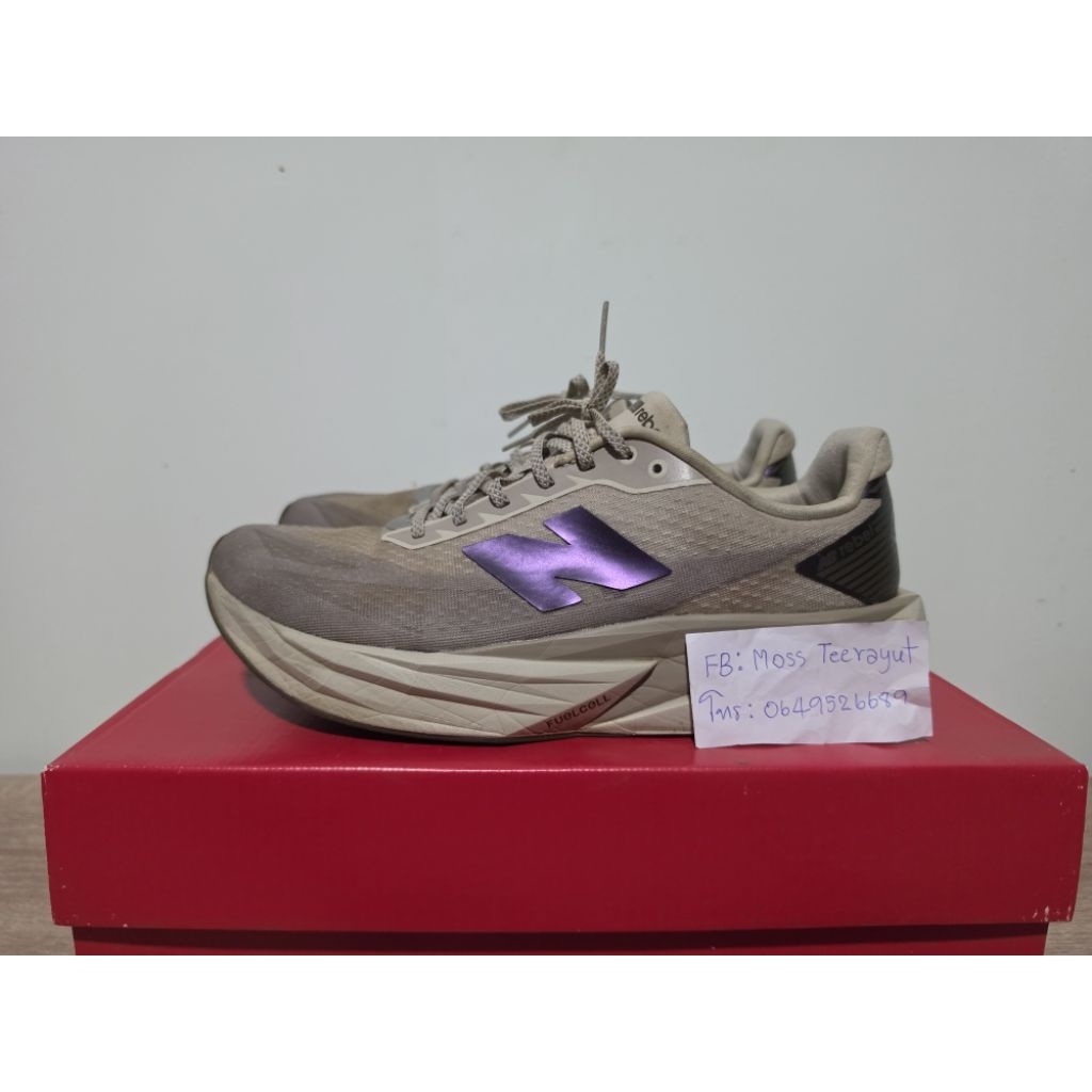 New Balance FuelCell Rebel v528CM
