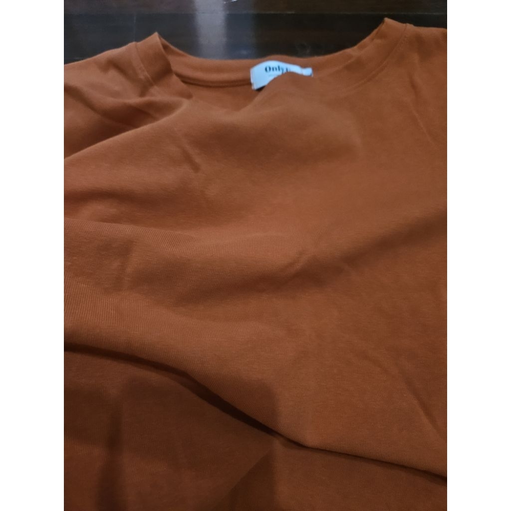 เสื้อยืดจากแบรนด์ Only.U