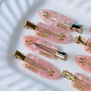 ส่งด่วนได้➿🌷กิ๊บเตารีด ทรงฮิต ราคาต่อคู่ | กิ๊บเตารีดติดชื่อ (4cm) สีเพียบ!