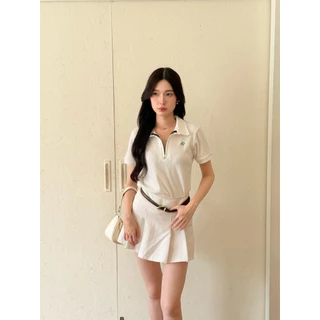 Lucia Knitted Polo Top : เสื้อโปโลไหมพรมดีเทลซิป Longsaidoo_