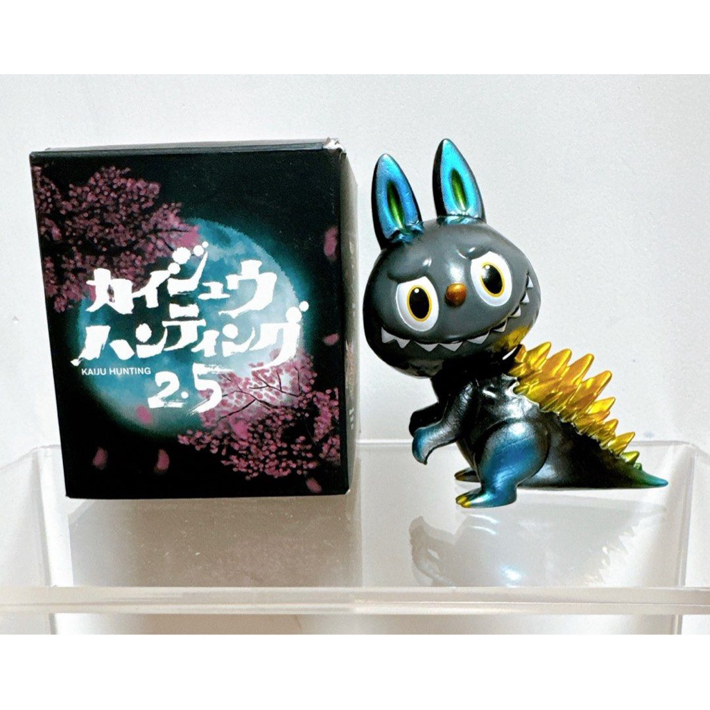 【พร้อมส่งจากไทย/เชคตัว,ไม่เคยตั้งโชว์】[𝗦𝘂𝗽𝗲𝗿 𝗦𝗲𝗰𝗿𝗲𝘁] Gojimomo - Labubu : Kaiju Hunting 2.5 หายากสุดๆ