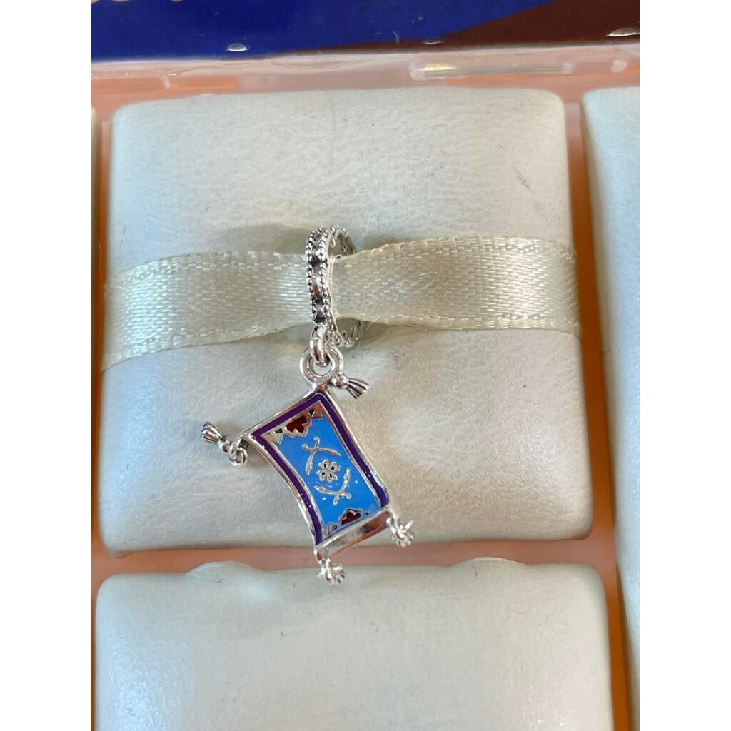 (ของแท้100%)Pandora disney charm ติ้งพรม จัสมิน Aladdin Magic Carpet