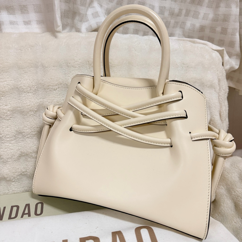 ✨Fundao Darrel medium | Ivory🤍 used like new💫