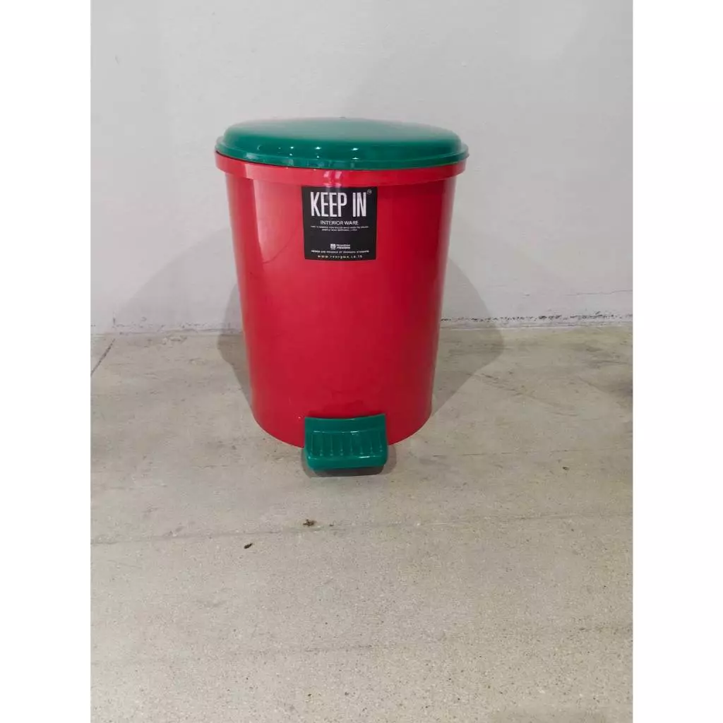 ถังขยะเท้าเหยียบ KEEP IN 10 ลิตร ขนาด 26.2 x 33 ซม (สีแดง ฝาเขียว)