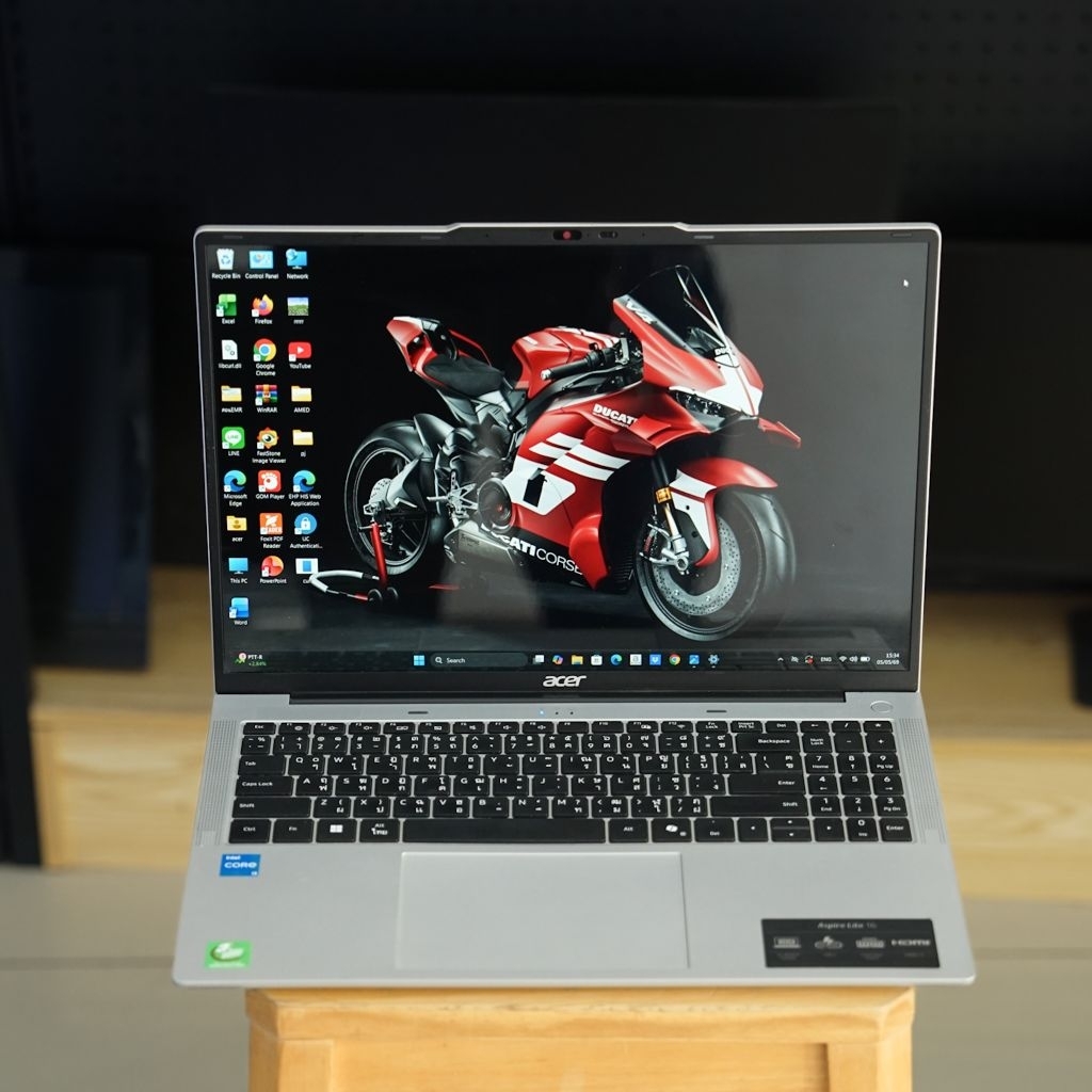 Acer Aspire Lite 16 : Core i3 Gen 13