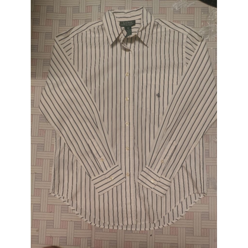 เสื้อเชิ้ต Lauren Ralph Lauren (มือสองสภาพเนียบ)