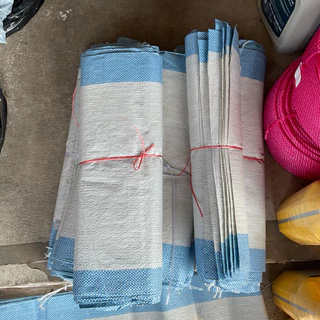 กระสอบพลาสติก 20x36 นิ้ว 10ใบ ใบ1บรรจุ 30 กิโลกรัม เหนียวทน ระบายอากาศดี