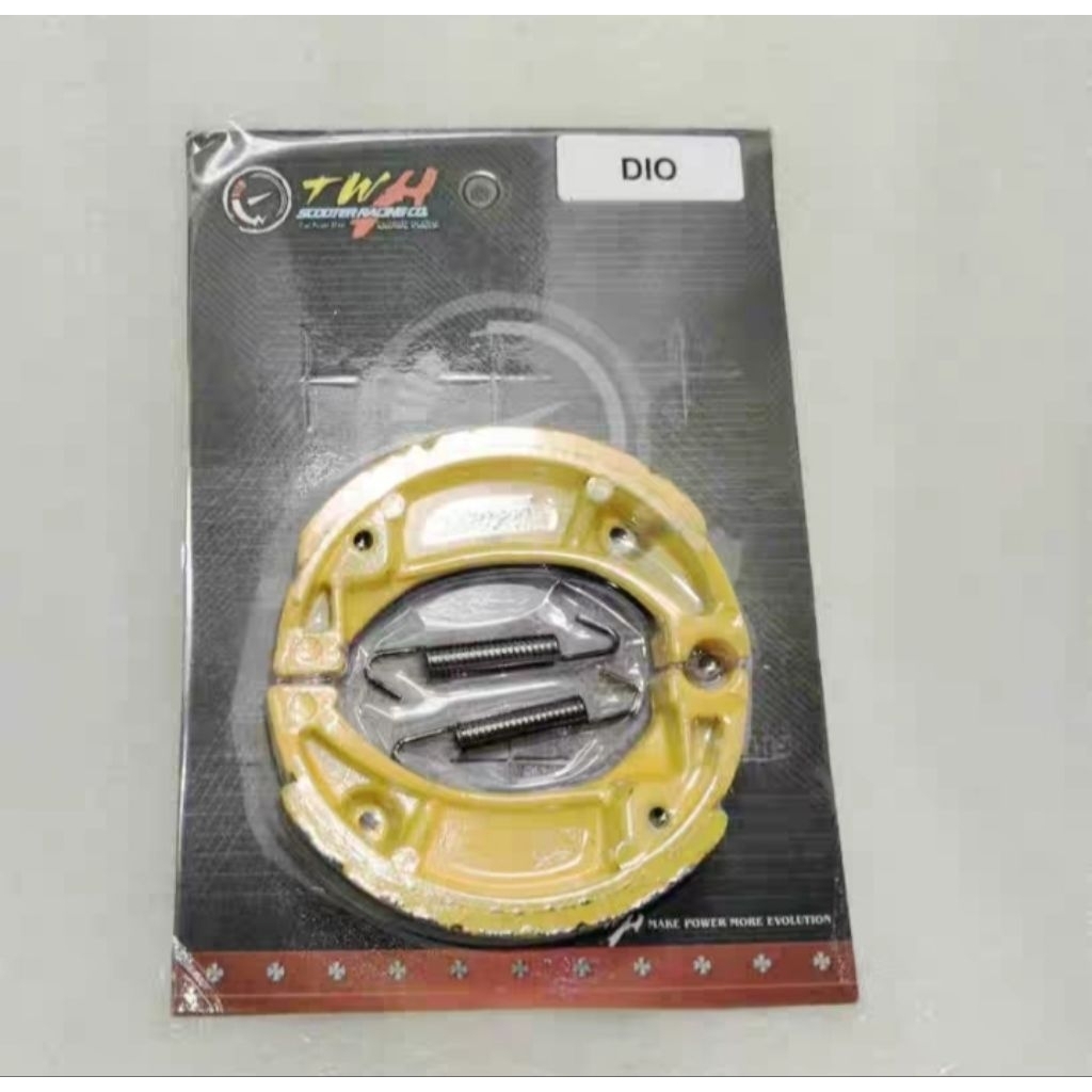 ผ้าเบรคดั้ม สำหรับ Dio Zx. 50 cc.