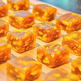 ฟรีพริกเกลือ มะม่วงคิวบ์ มะม่วงอบแห้งชิ้นพอดีคำ หอม หวาน อร่อย กลิ่นมะม่วงเต็มๆ เคี้ยวเพลินยามว่าง🥭